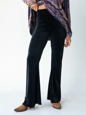 Cali Velvet Flare Pant - Black