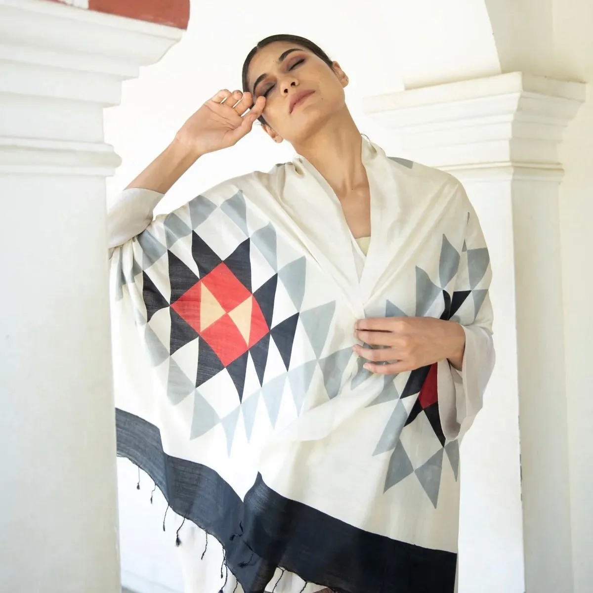 Clara - Organic Handwoven Peace Silk Shawl