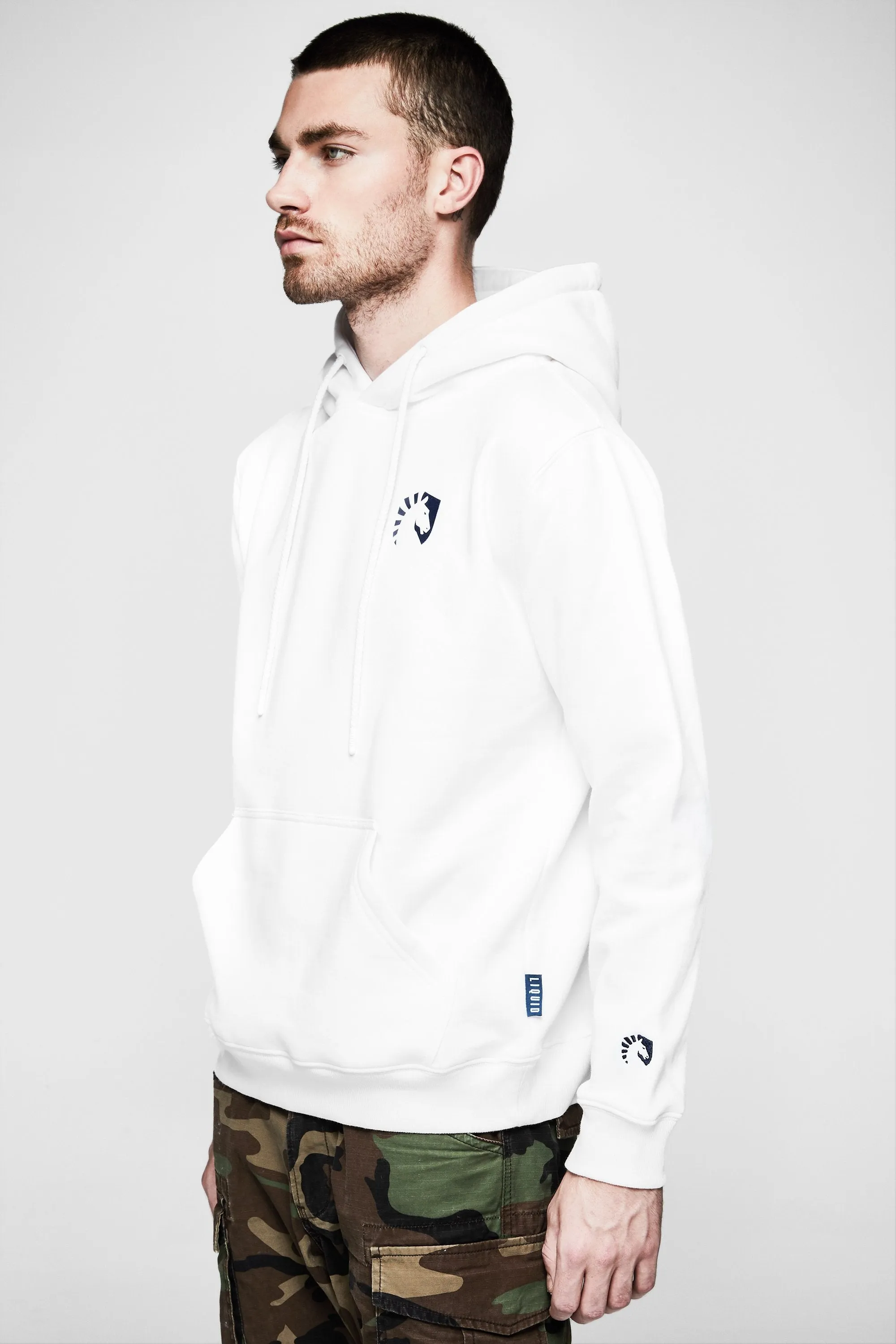 CORE PULLOVER HOODIE