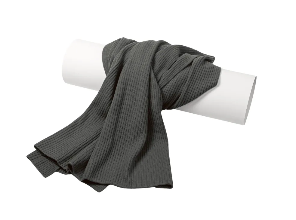 Luxurious Ribbed Cashmere Scarf