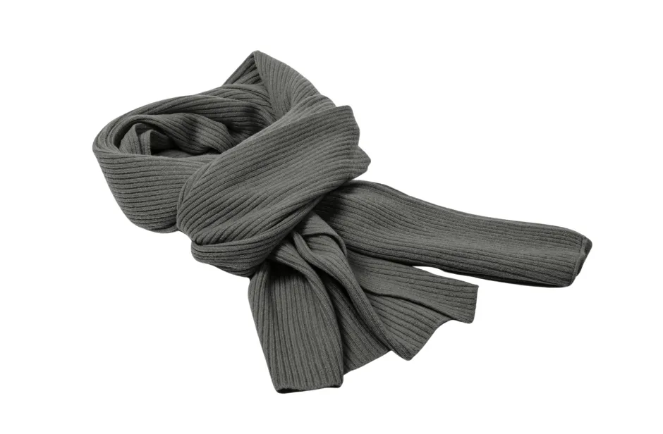 Luxurious Ribbed Cashmere Scarf