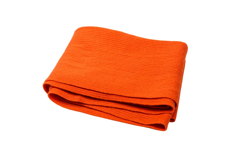 Luxurious Ribbed Cashmere Scarf