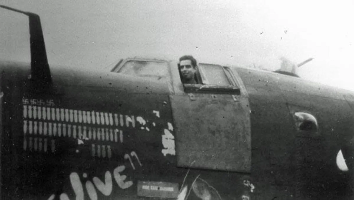 Original U.S. WWII B-24 Liberator Hoo Jive 734th Bomb Squadron Named Pilot Grouping - POW