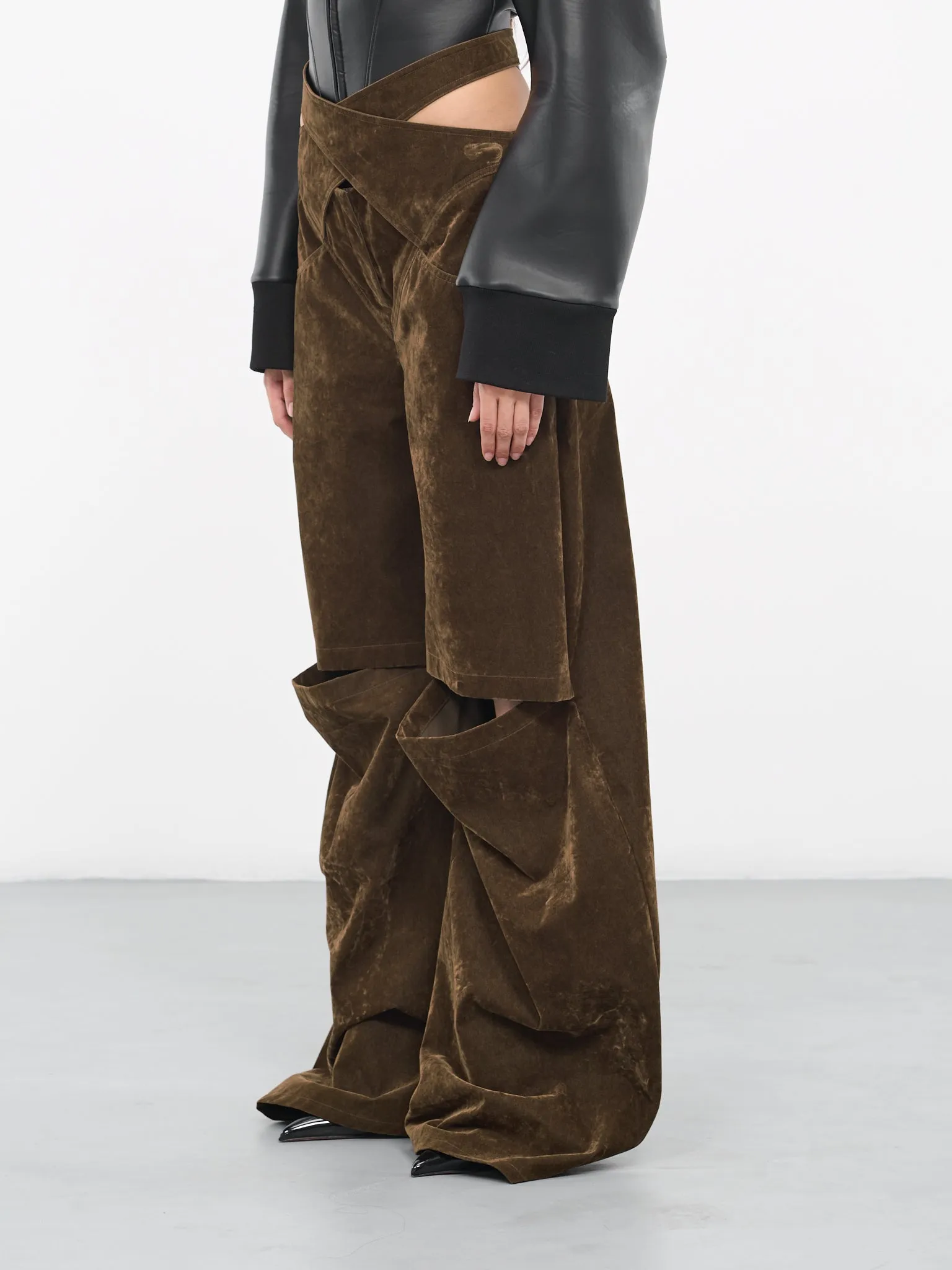 Velvet Wide Trousers (300012A-VXE027-215-BROWN)