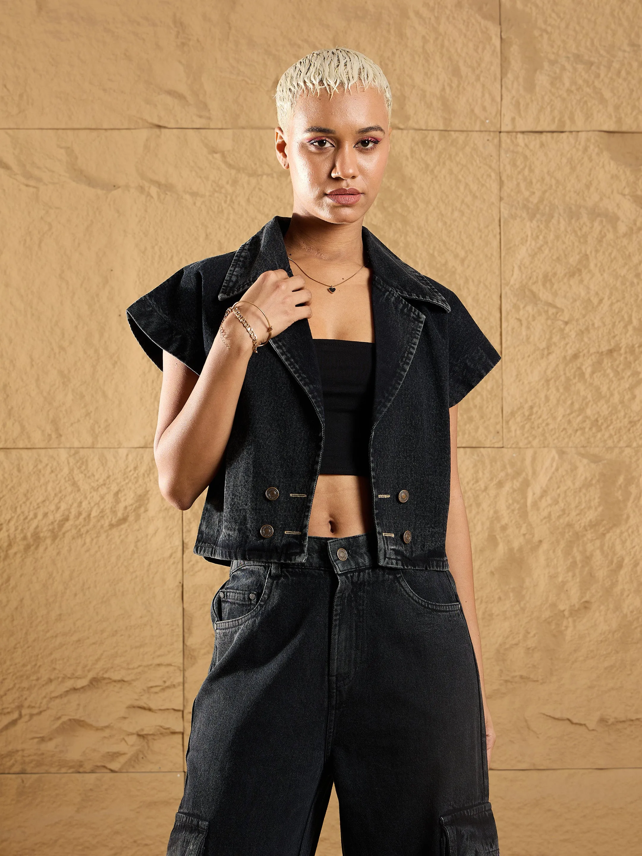 Women Black Denim Washed Gilet With Straight Fit Jeans