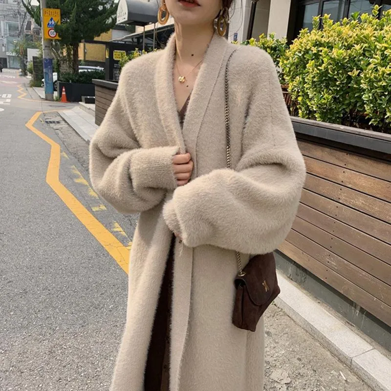 Women Winter Warm Velvet Long Cardigan Overcoat